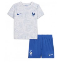 Frankrike Replika babykläder Bortaställ Barn VM 2022 Kortärmad (+ korta byxor)